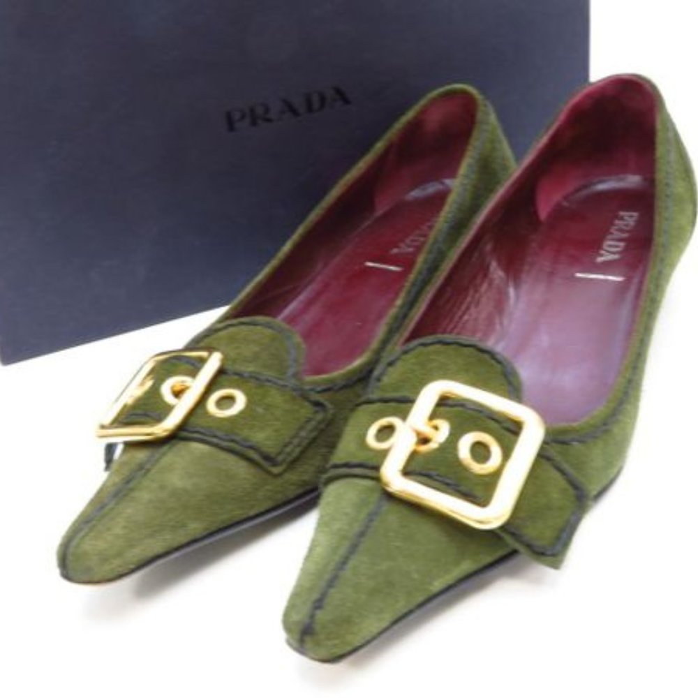 PRADA FLATS - GREEN SUEDE - SIZE 39 - W/ SHOEBOX A